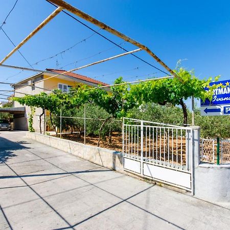 Apartments Ivana Trogir Luaran gambar
