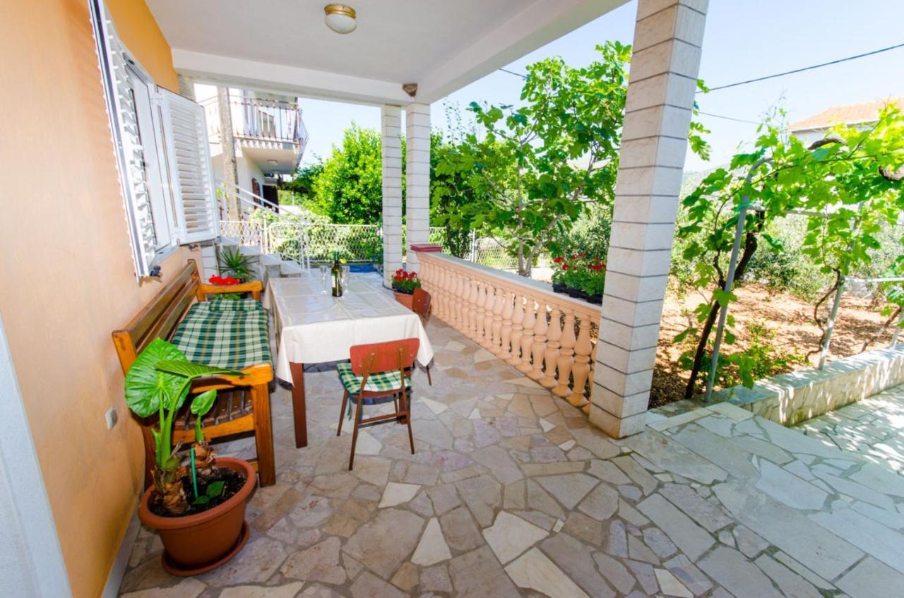 Apartments Ivana Trogir Luaran gambar