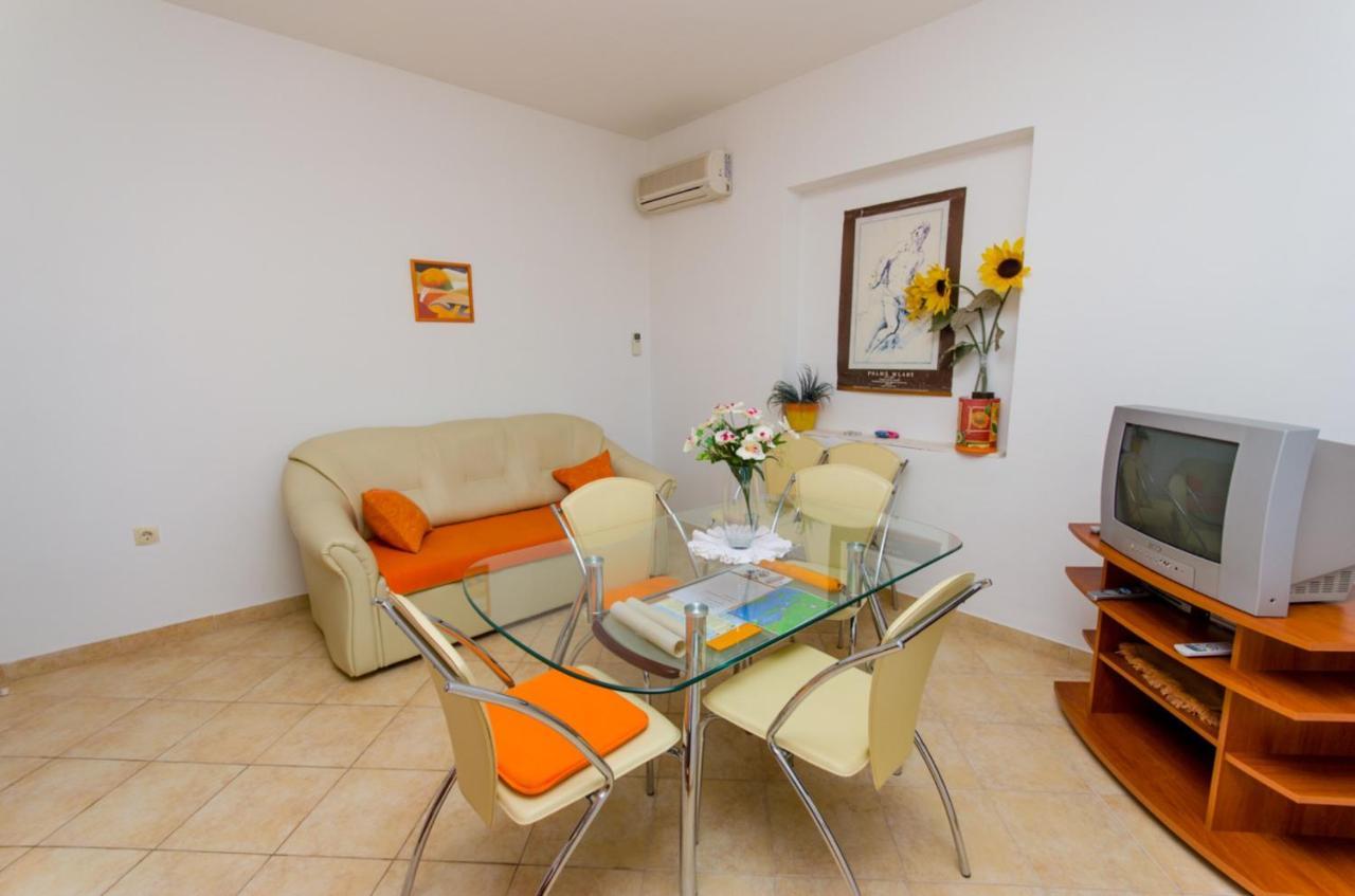 Apartments Ivana Trogir Luaran gambar